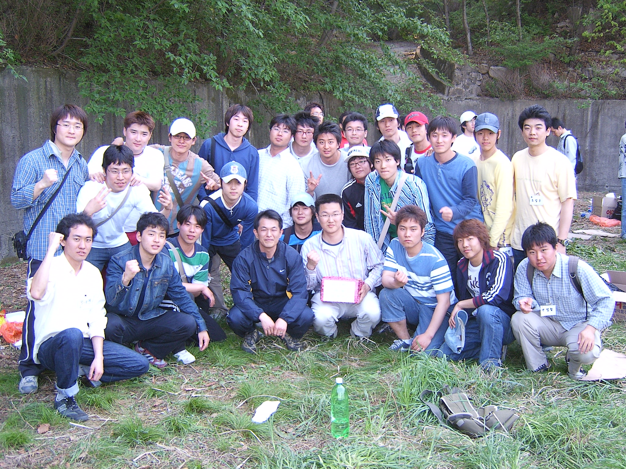 Undergraduate Mt Climbing in 2005 SA501754.JPG