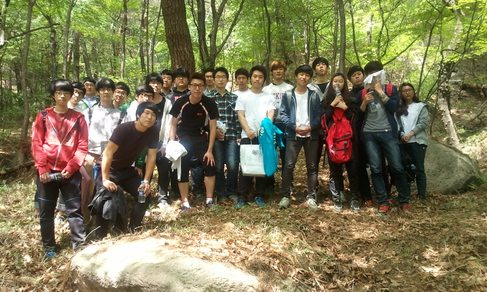 Undergraduate Climbing Mt Geumjeong 2013-05-02 10.40.55.jpg