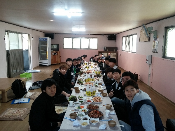 Geumjeong Mt climbing w/ undergraduate students 대표이미지