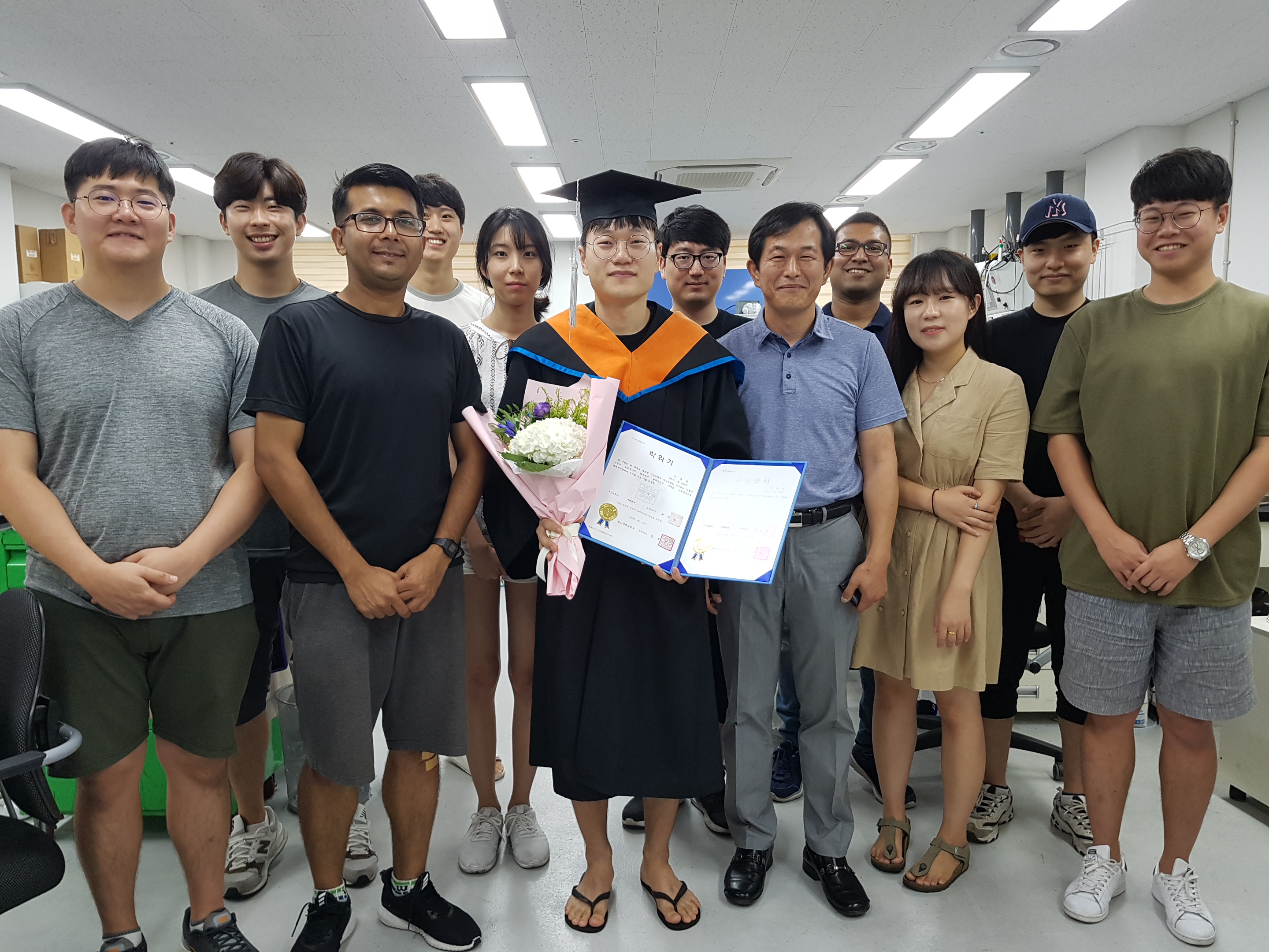 Gyungmin's summer graduation, Aug 25, 2017 20170825_112840.jpg