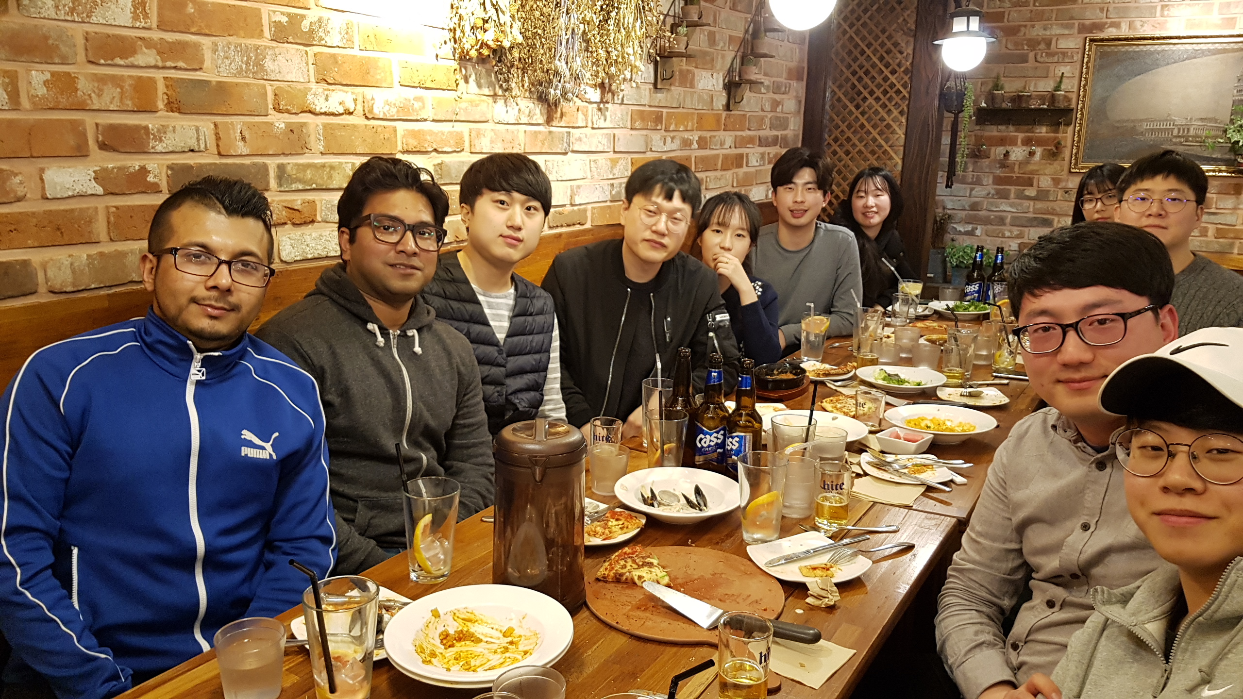Farewell dinner for Gyungmin, Miji, Taejun 20180227_193922.jpg